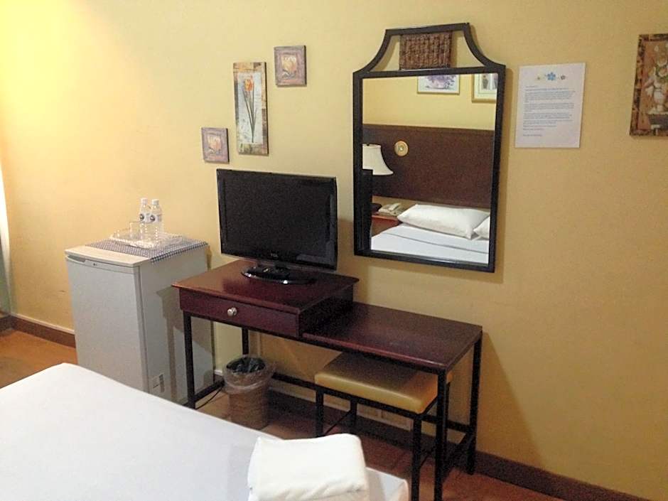 Subic Park Hotel