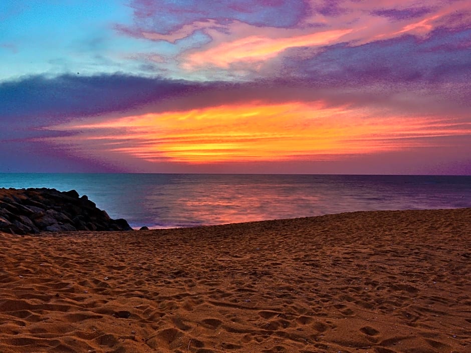 Amagi Beach - Secluded Slice of Paradise