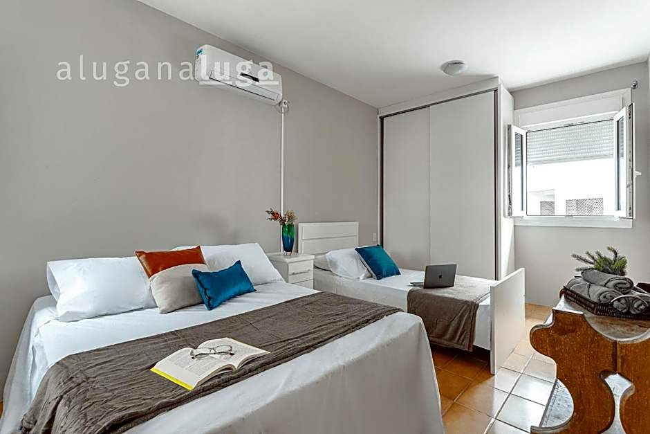 Ingleses Norte Residence - 2 Minutes from Beach