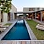 Mosselberg On Grotto Beach Boutique Villa