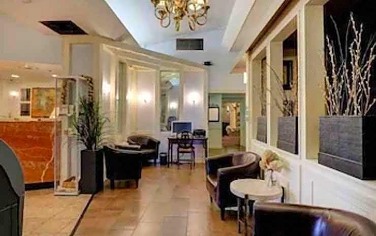 Senator Inn & Spa