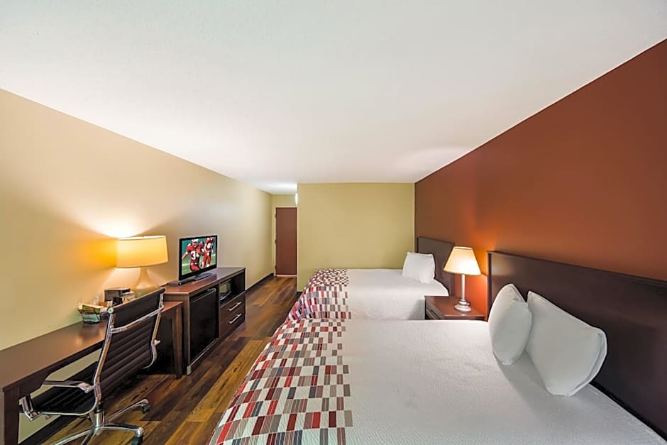 Red Roof Inn Hendersonville