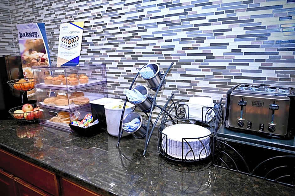 Microtel Inn & Suites by Wyndham Murfreesboro