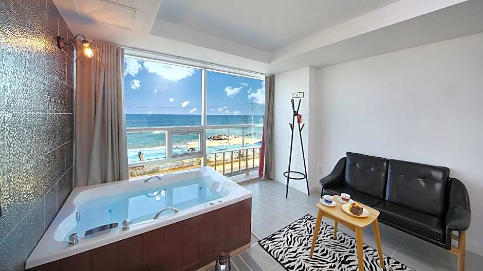 Gangneung Ara Spa Pension