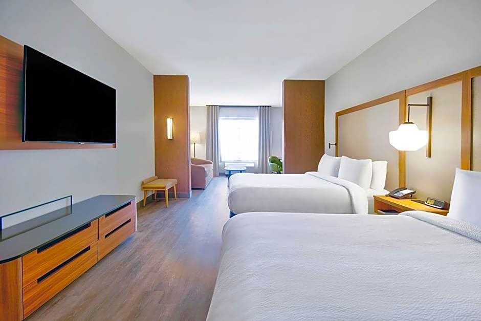 Fairfield by Marriott Inn & Suites Cincinnati North West Chester