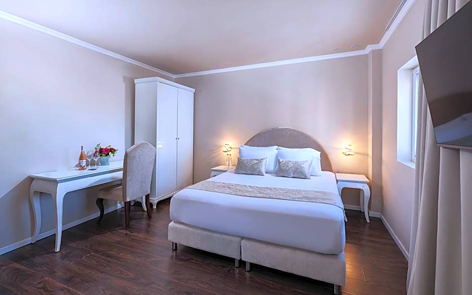 Agripas Boutique Hotel