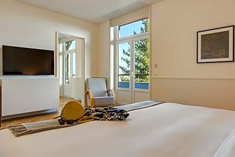 Superior Family Room