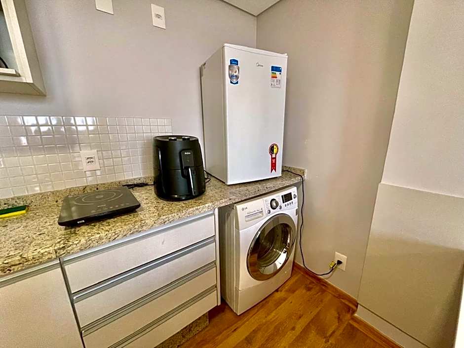 Flat Alto, Confortável com Lavadora e Airfryer