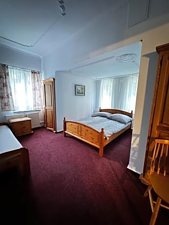 Triple Room with Private Bathroom