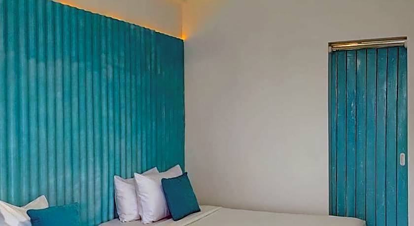 Paras Paros Marina Lodge