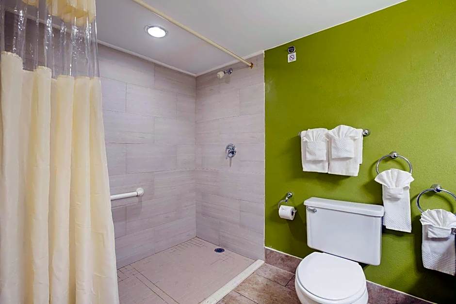 Sleep Inn & Suites Grand Rapids Southeast - Kentwood