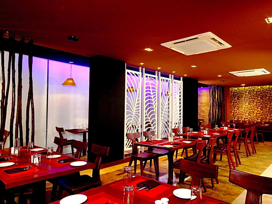 Diana Heights Luxury Hotel