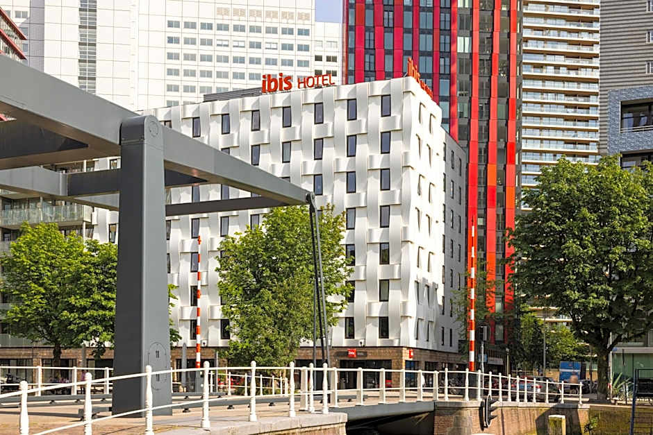 Ibis Rotterdam City Centre