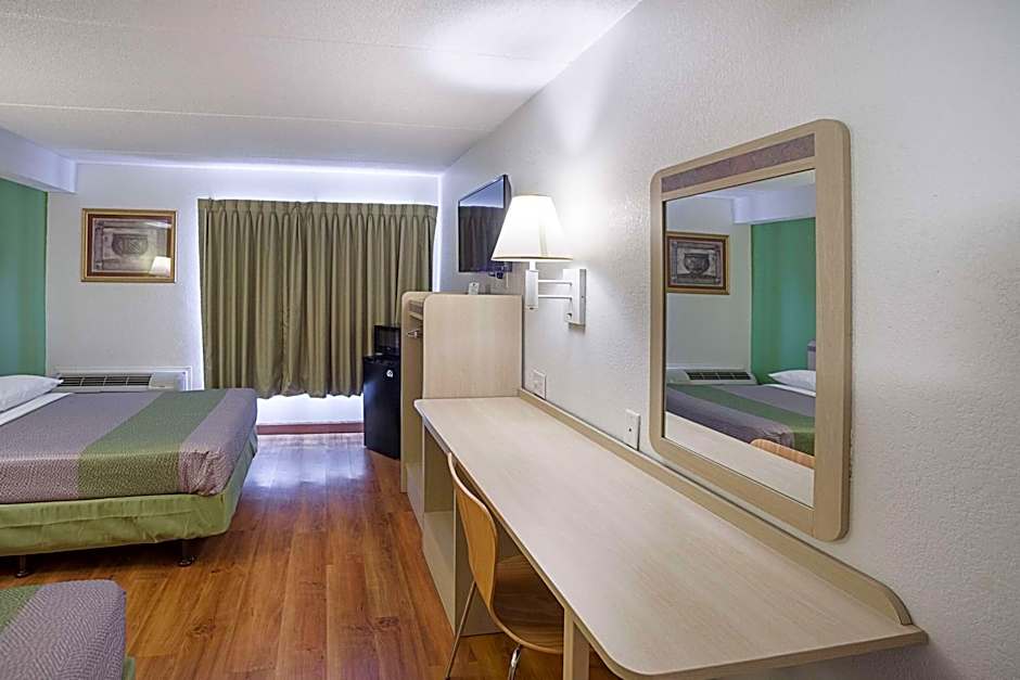 Motel 6 Binghamton