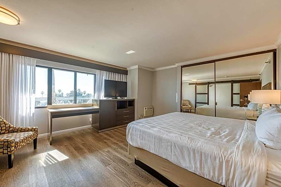 Amanzi Hotel, an Ascend Collection Hotel