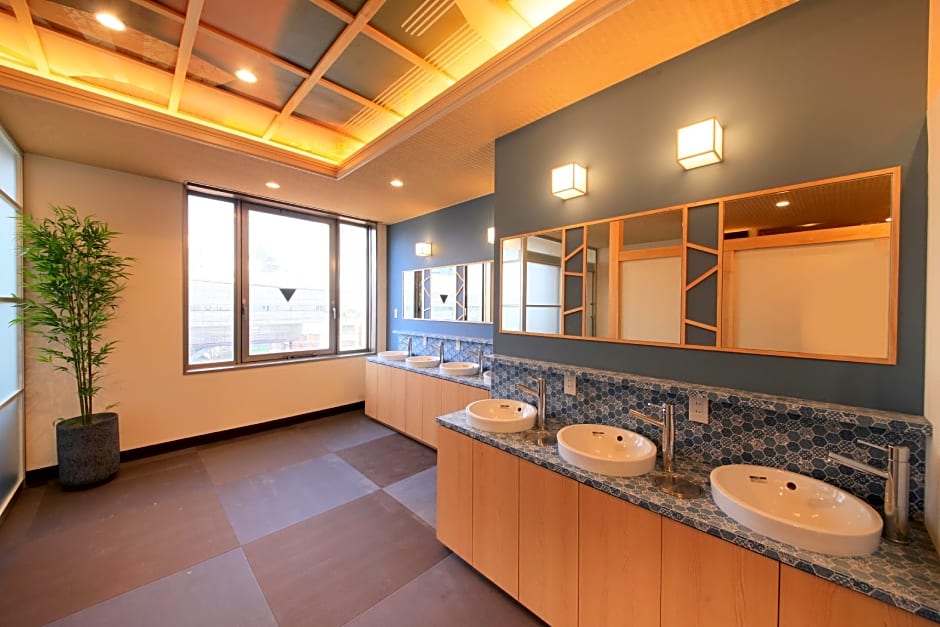 Ueno Station Hostel Oriental I