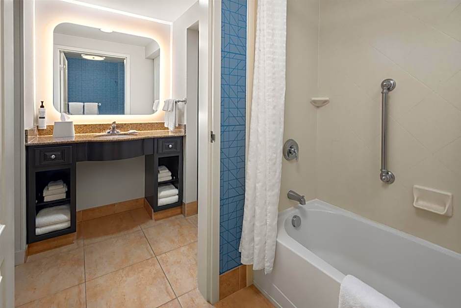 Homewood Suites by Hilton Minneapolis-New Brighton