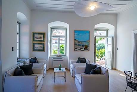 LIVIN Hydra Legacy Suite