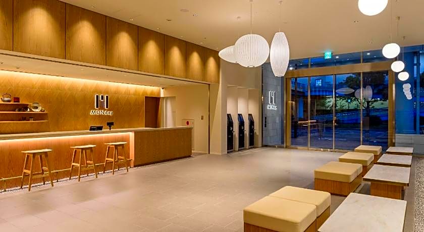 Hotel Monday