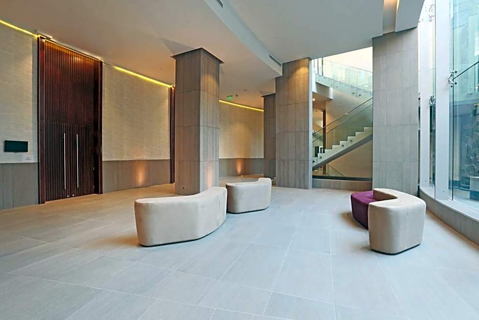 DoubleTree by Hilton Santiago Kennedy