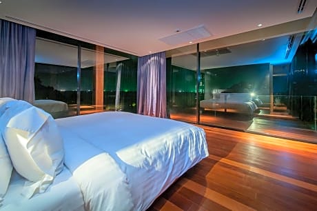 Three Bedroom Pool Villa Signature