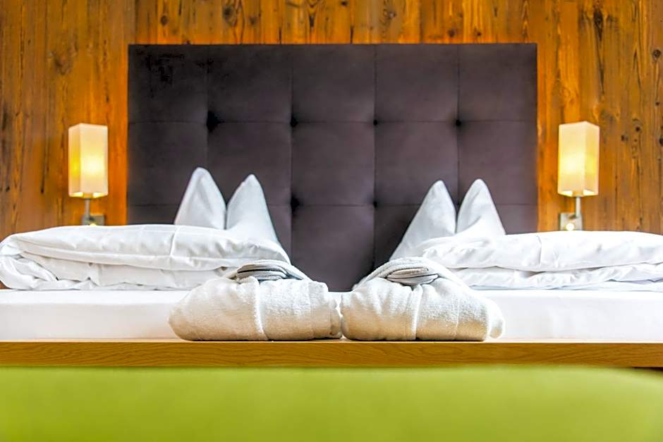 Hotel DAS ROYAL in Obereggen