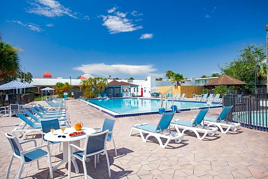 Seralago Hotel And Suites Main Gate East