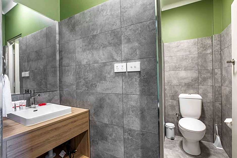 Nightcap at Pritchards Hotel