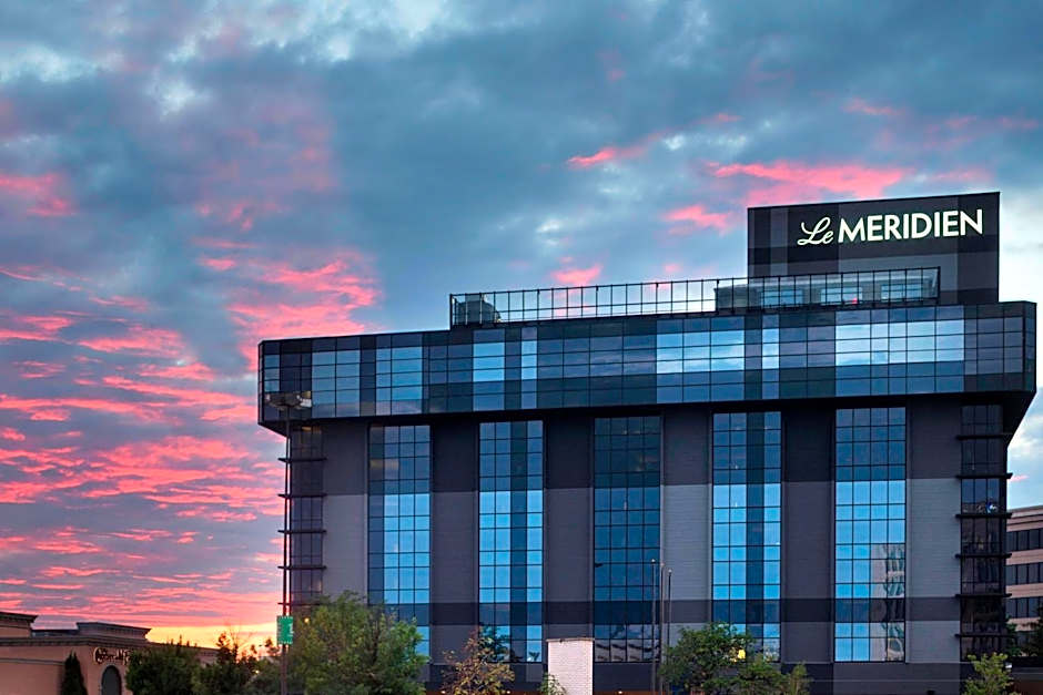 Le Meridien Chicago - Oakbrook Center