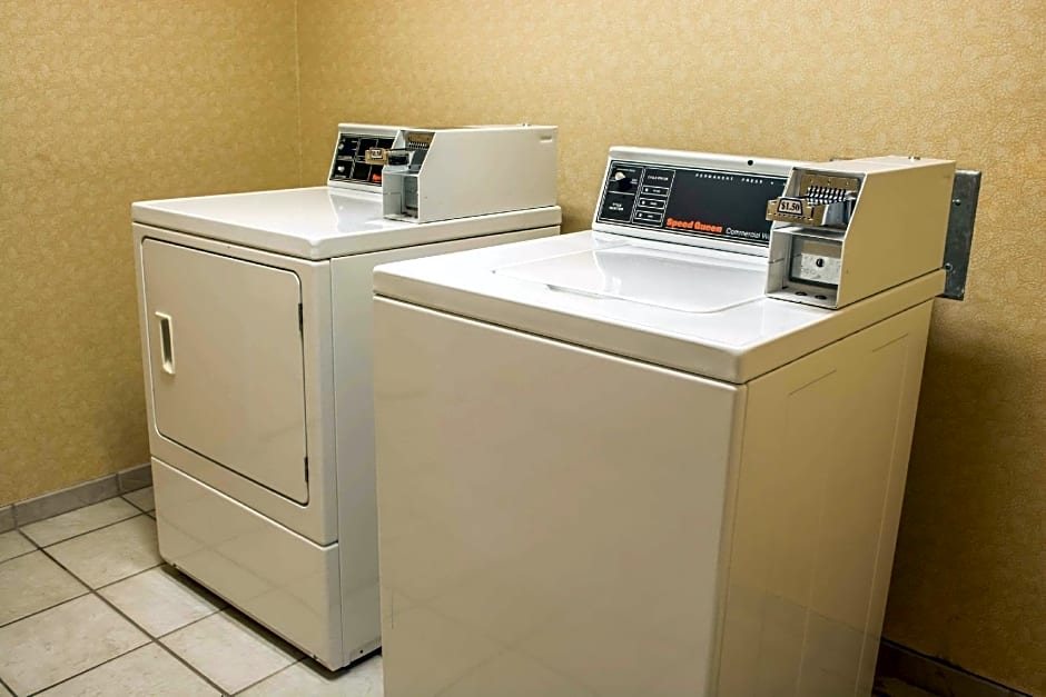 Sleep Inn & Suites Ashland