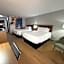 Landmark Hotel Dallas - Addison