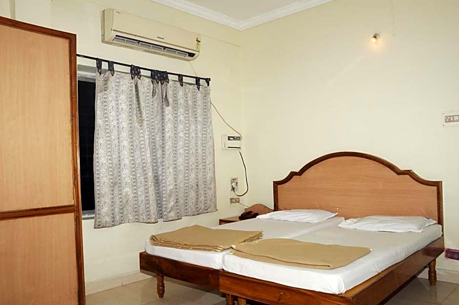 Hotel Agarala Residency