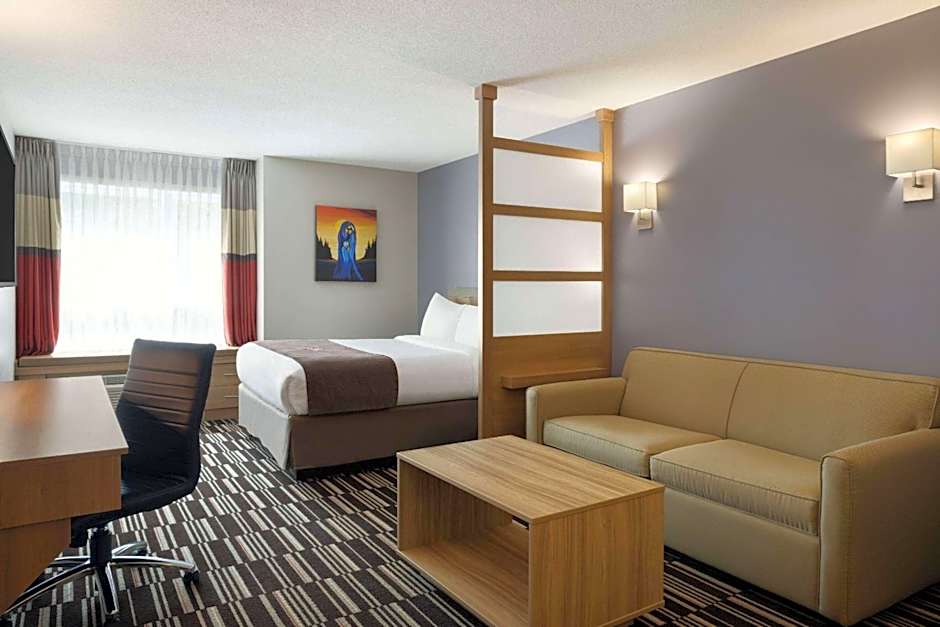 Microtel Inn and Suites by Wyndham Val d Or