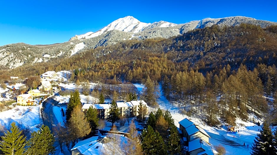 Vvf Villages St Leger Melezes