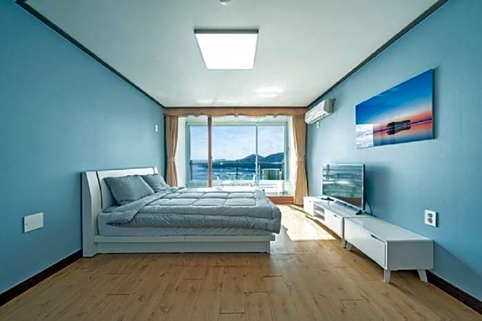 Namhae Season Hotel