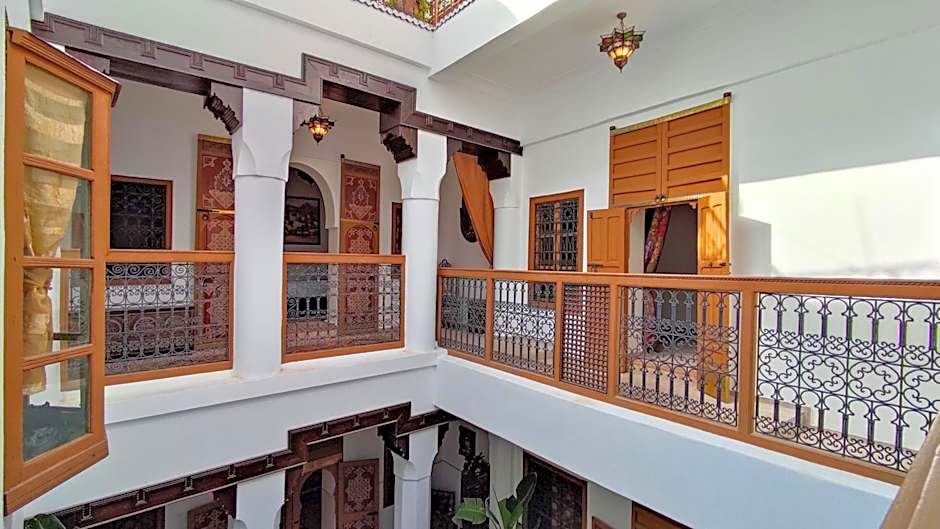 RIAD DAR En-Nawat