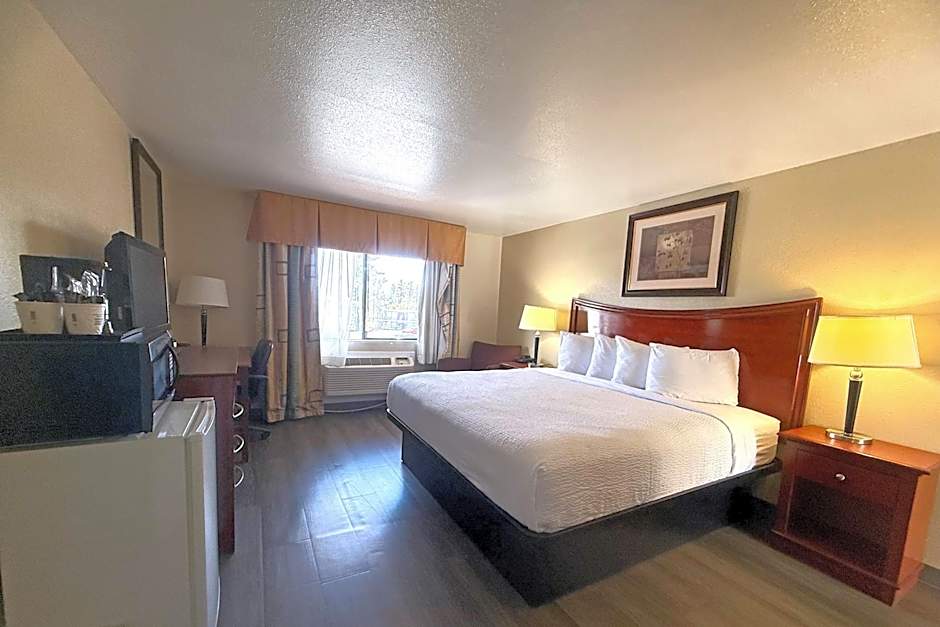 Travelodge by Wyndham Klamath Falls