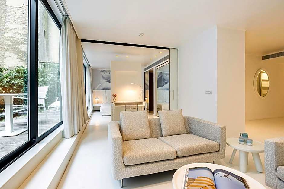 B-aparthotels Regent