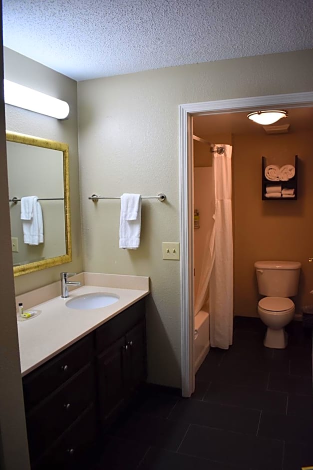 Staybridge Suites Cranbury - South Brunswick By IHG