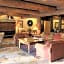 Daniels Summit Lodge