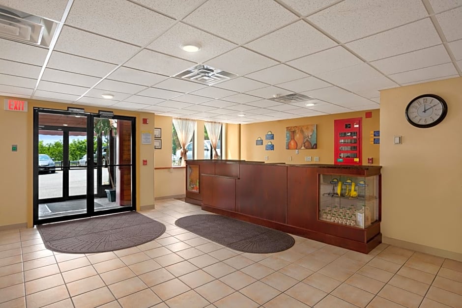 Days Inn by Wyndham Colchester Burlington
