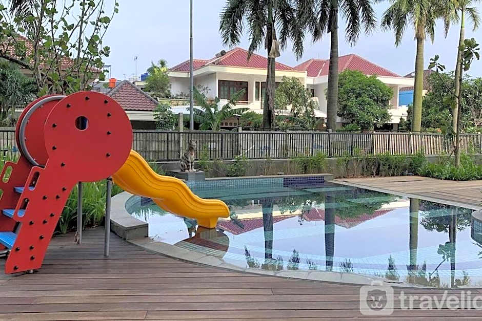 Southgate Residence, Ellegance