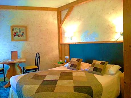 Traditional Double Room - Partial view on the lake