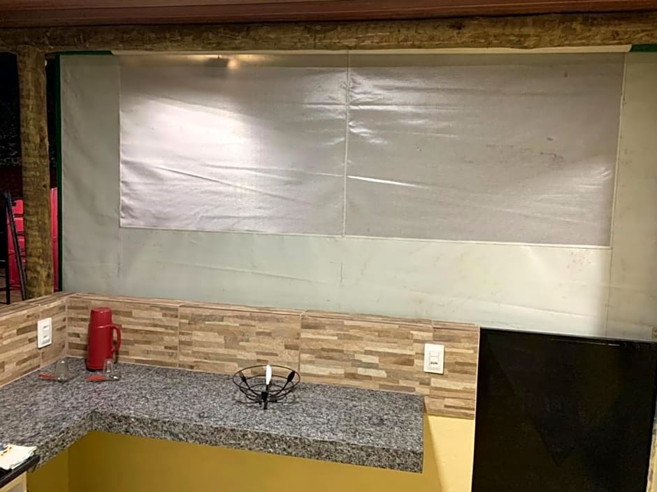 Pousada Cipó Container Chalés Privativos com lareira - Centro da cidade