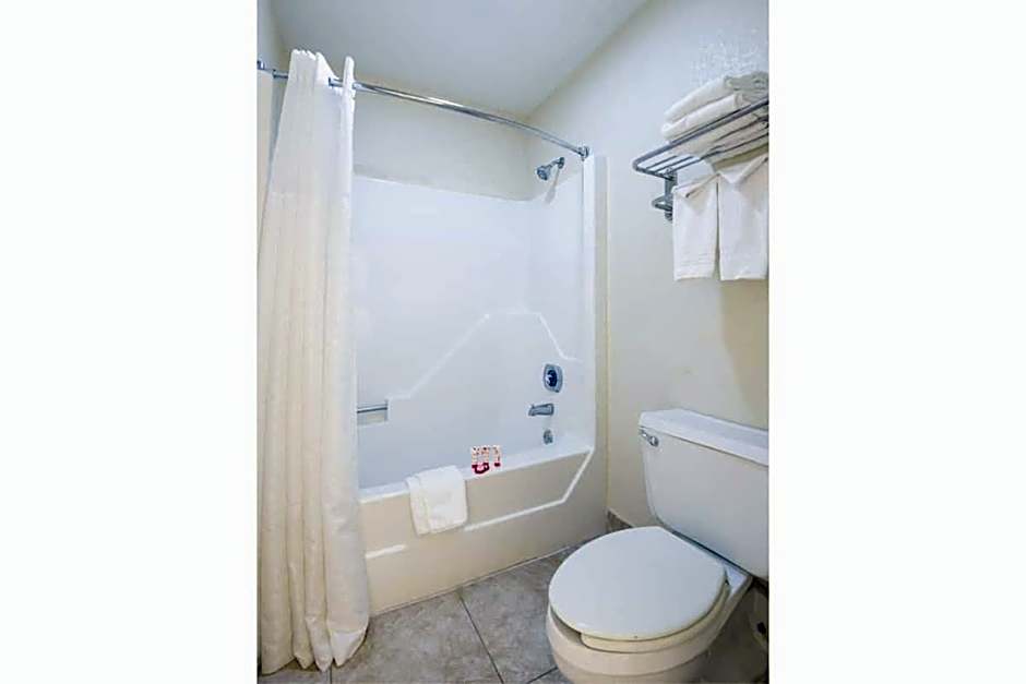 Econo Lodge Forest City