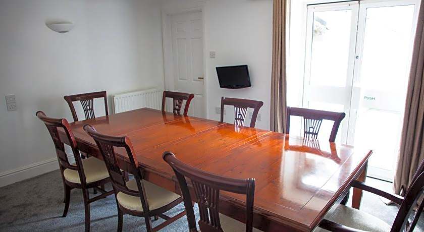 Charlton Kings Hotel