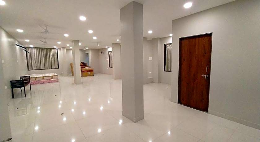 THE JAWAI GATEWAY HOTEL