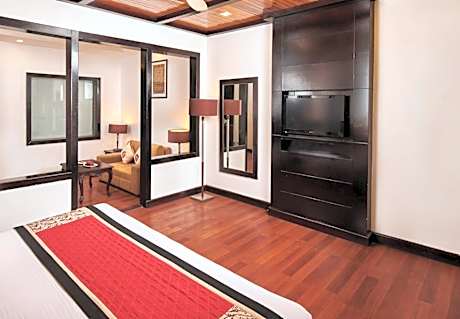 Valley View Premiere Room with Balcony