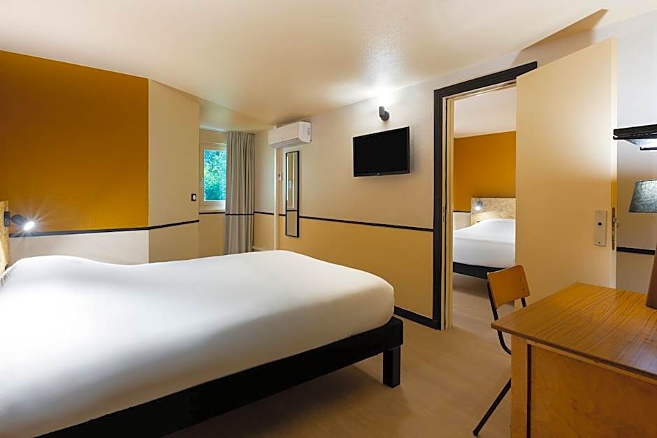 Greet Hôtel Villeneuve la Garenne - rénové