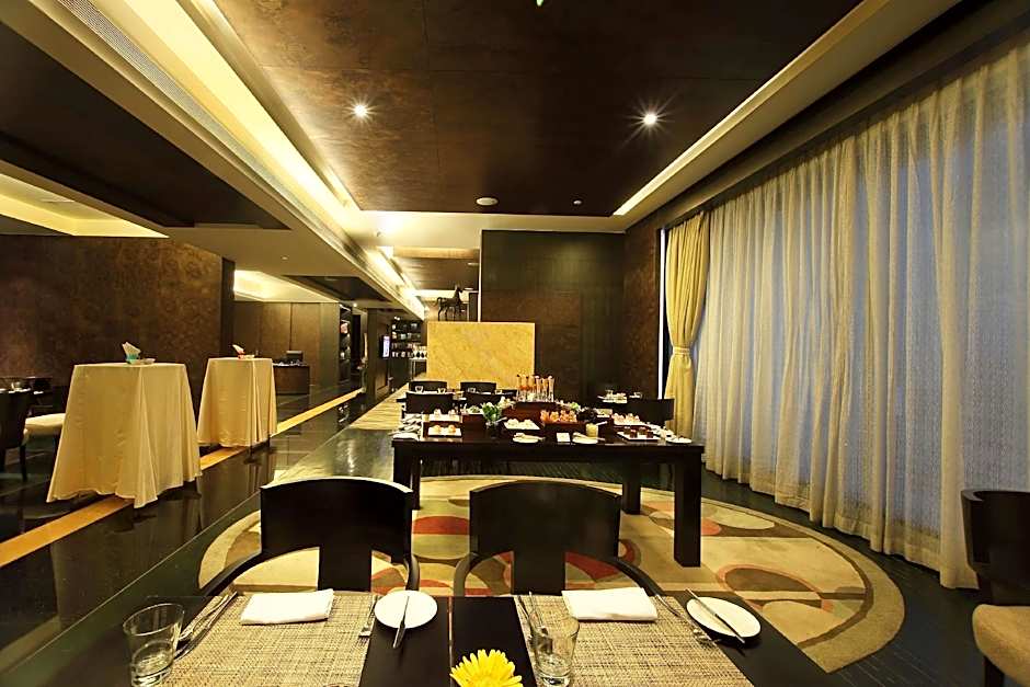 Gokulam Grand Hotel & Spa